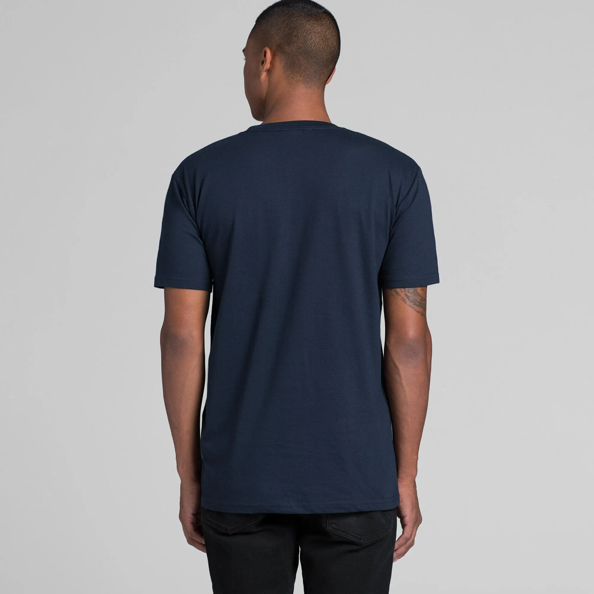 5001 STAPLE TEE