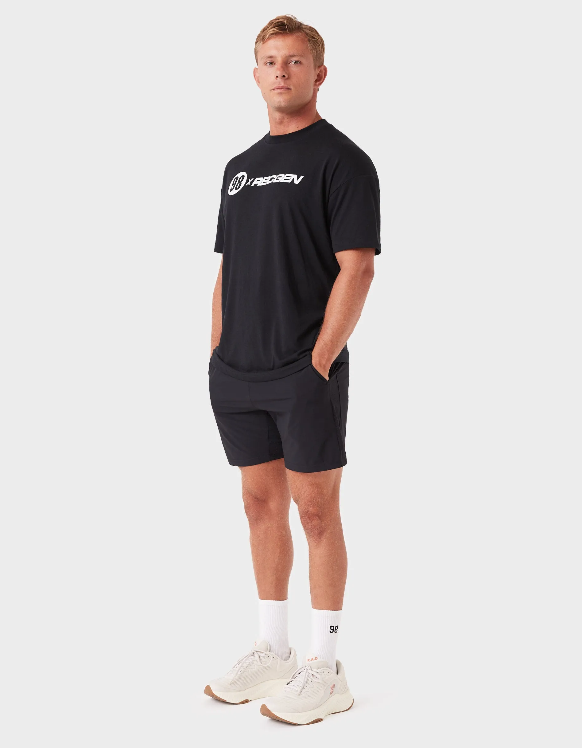 98 Oxy Mass Comp Tee Black