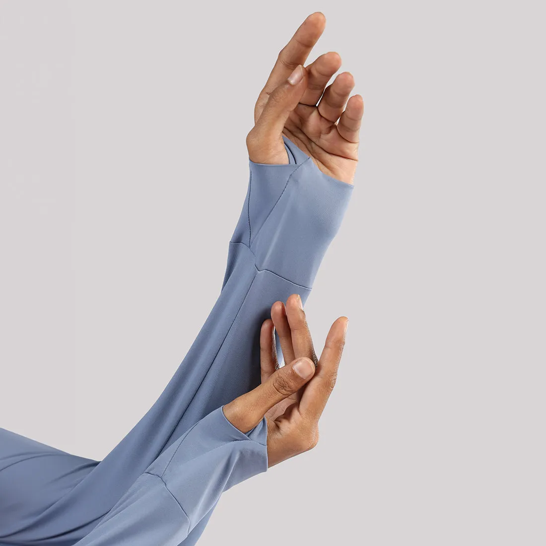 AeroCool Training - Full Sleeves