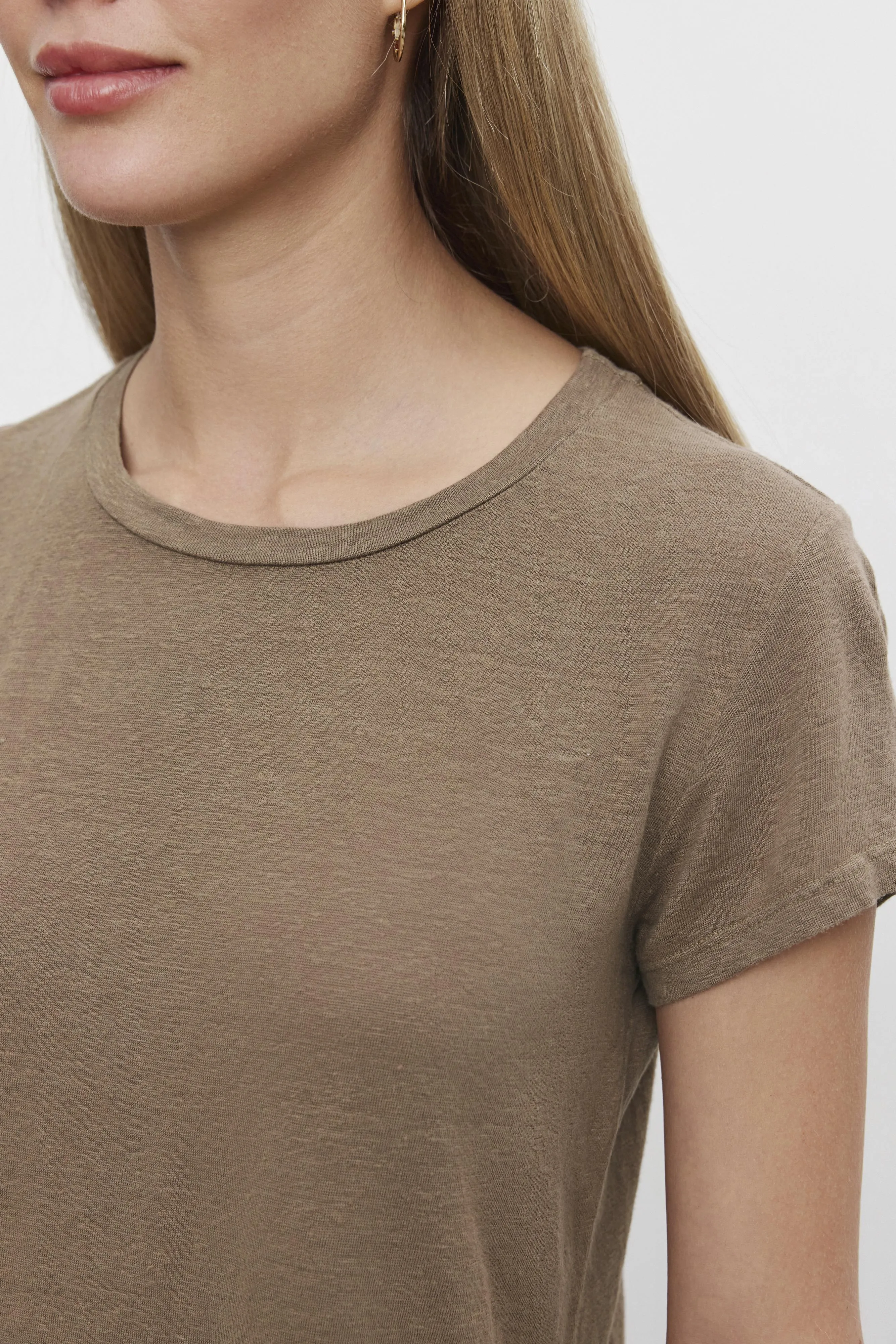 CASEY LINEN KNIT CREW NECK TEE