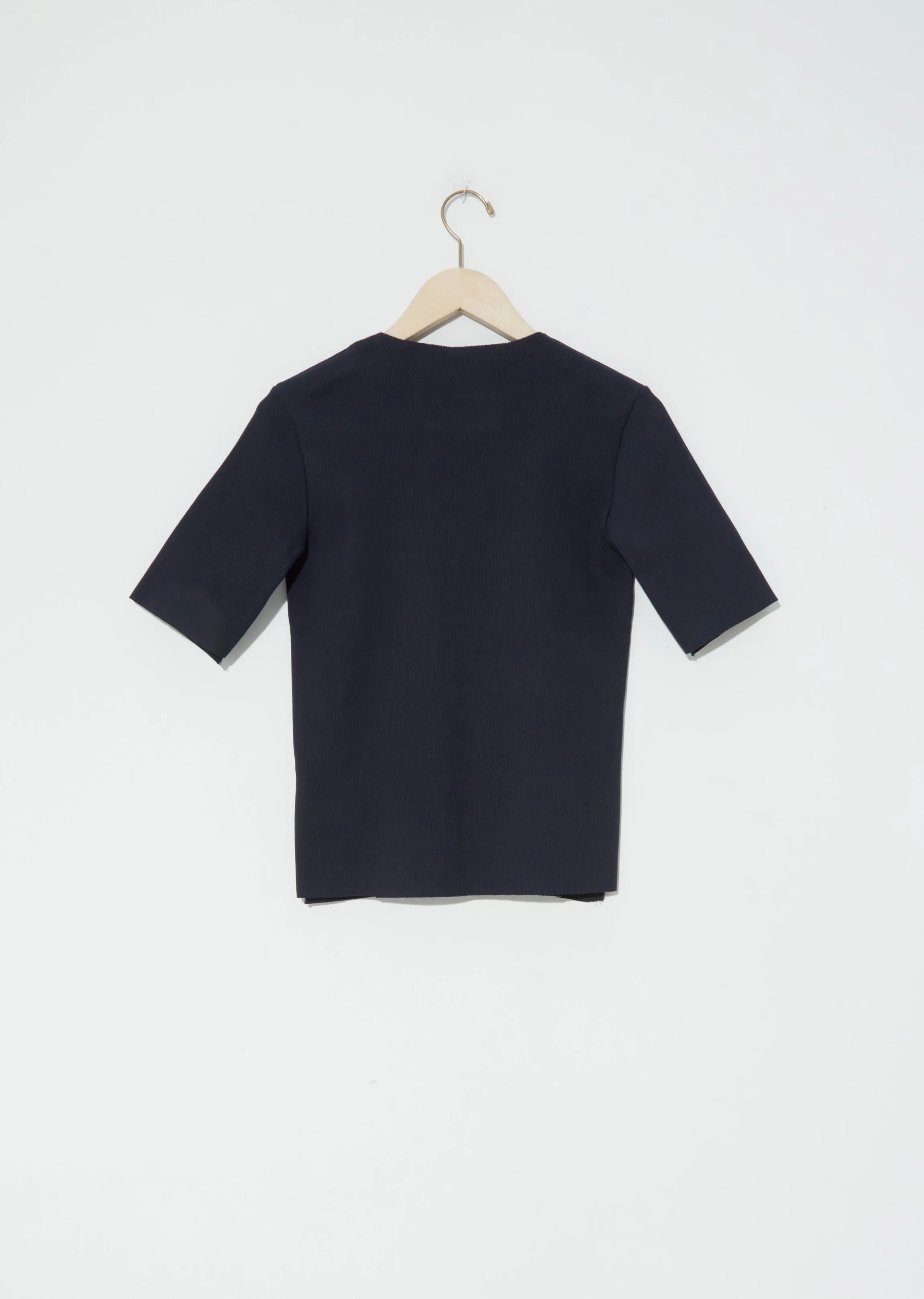 Fitted Rib Tee — Navy