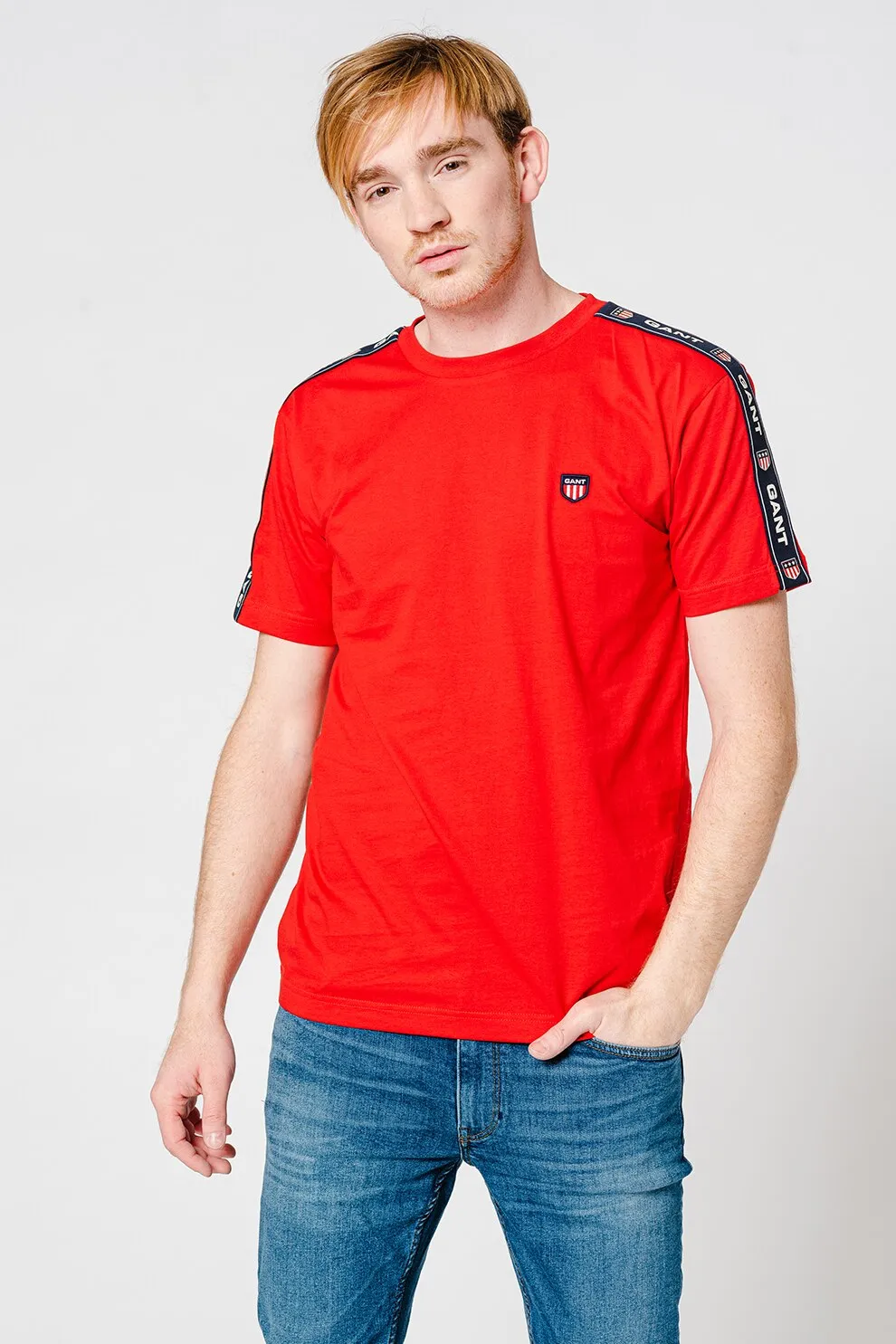 Gant Retro Shield Round Neck Logo T-Shirt
