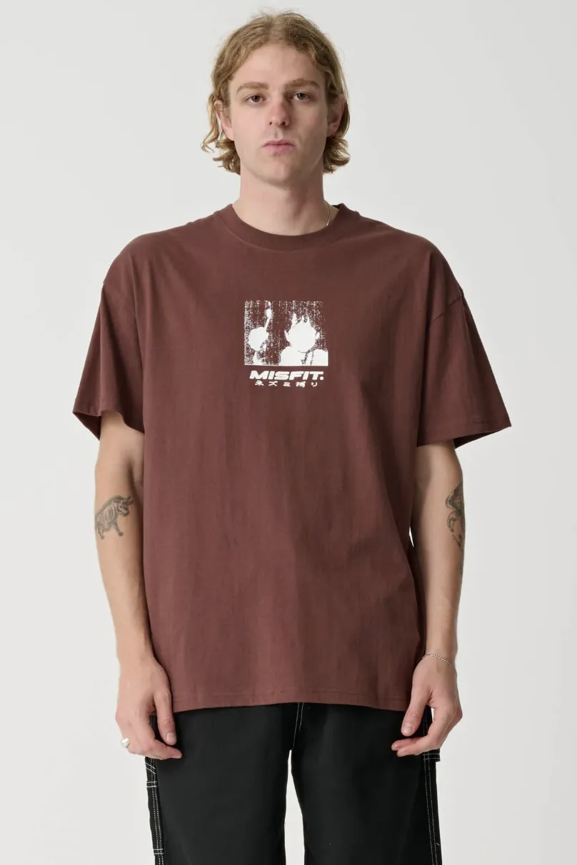 MISFIT FAN ME TEE - CHOCOLATE