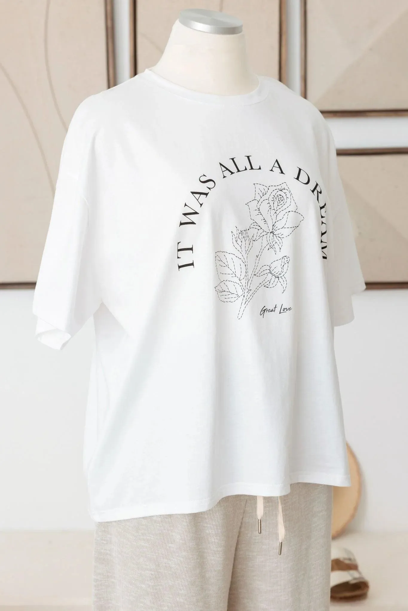 Plus Size "It Was All a Dream" Graphic T-Shirt