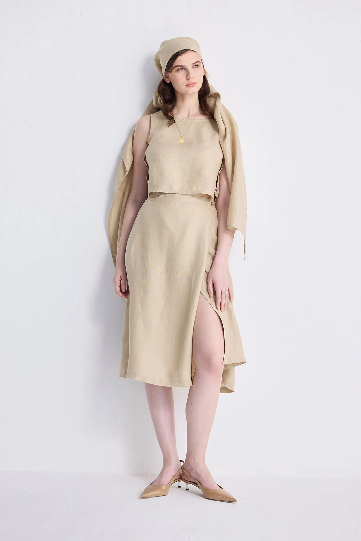 Reistor Boxy Crop Top in Neutral Beige | NEW COLLECTION
