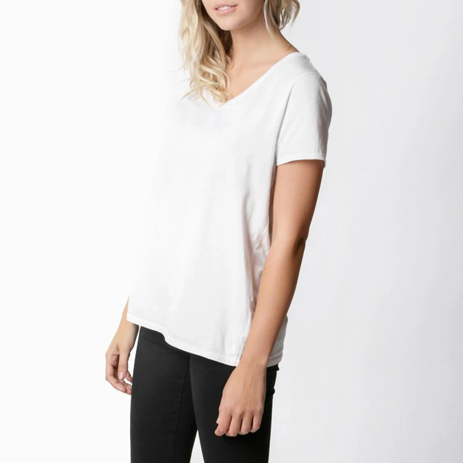 Scoop V Tee (White)