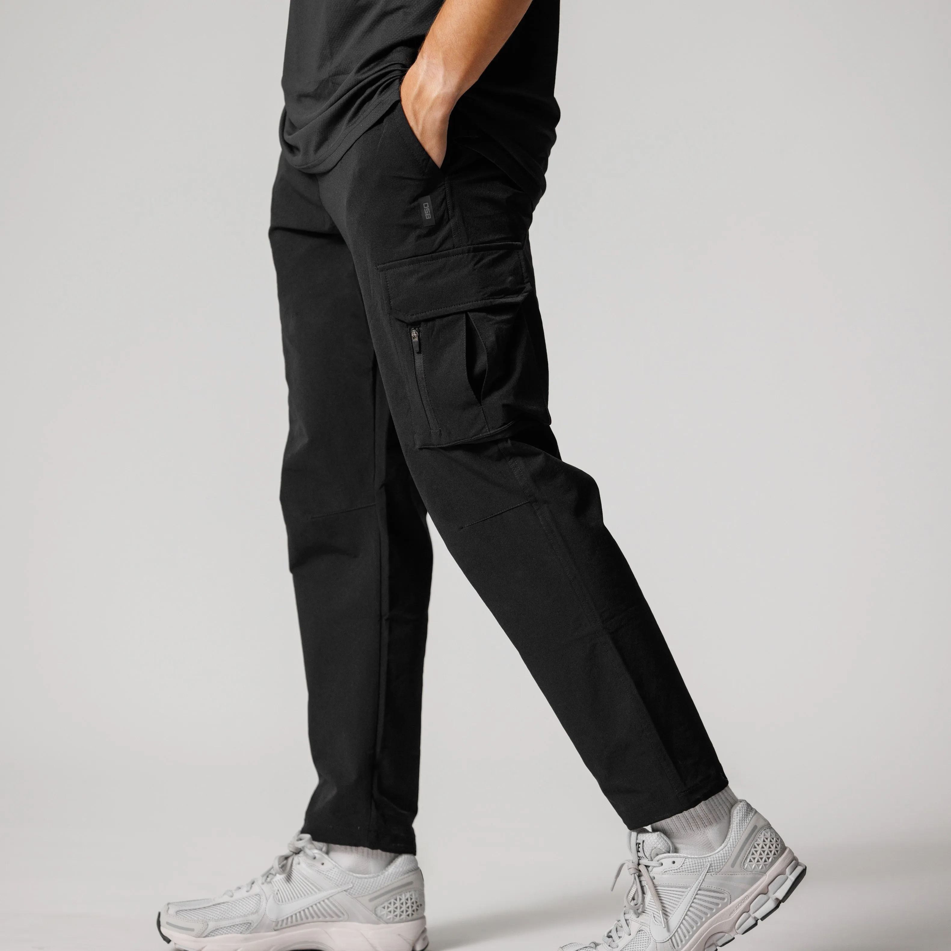 Tech Cargo Pant