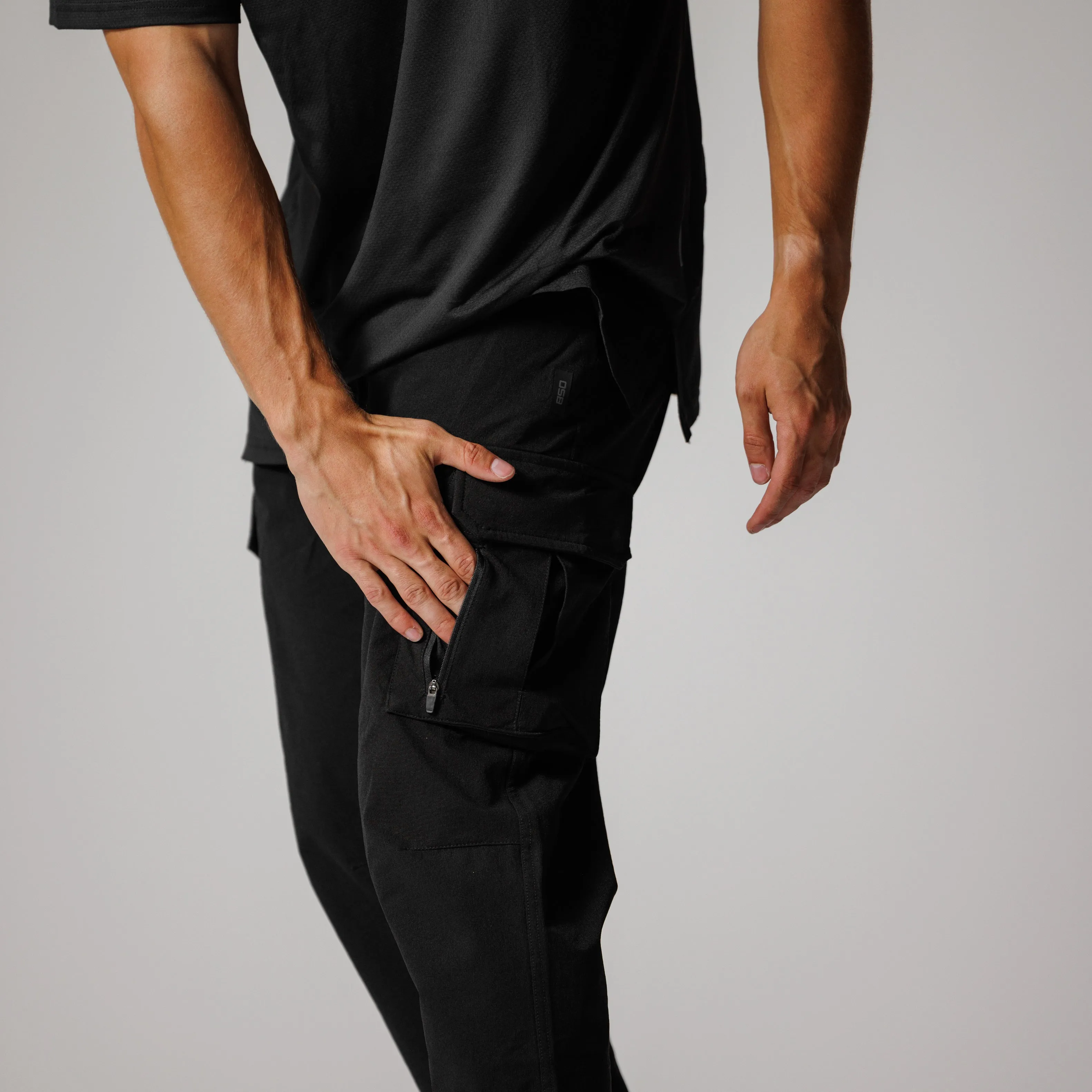 Tech Cargo Pant
