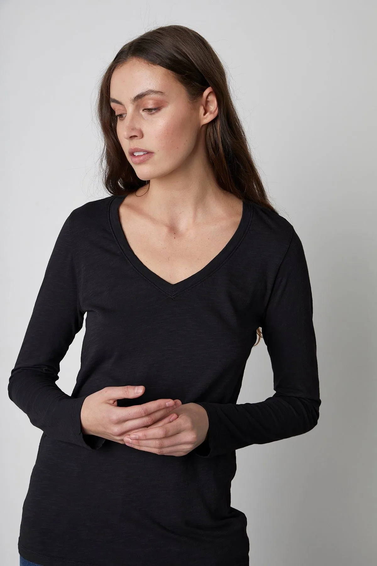Velvet by Graham & Spencer Blaire Long Sleeve Cotton V- Neck Tee Shirt | Black